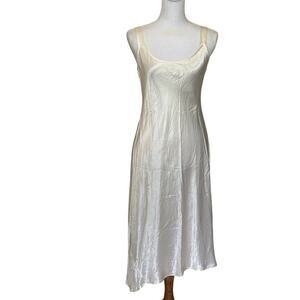 Bonnie Strauss vintage satin slip dress, midi, cream, 6, 30s/40s style, glamour